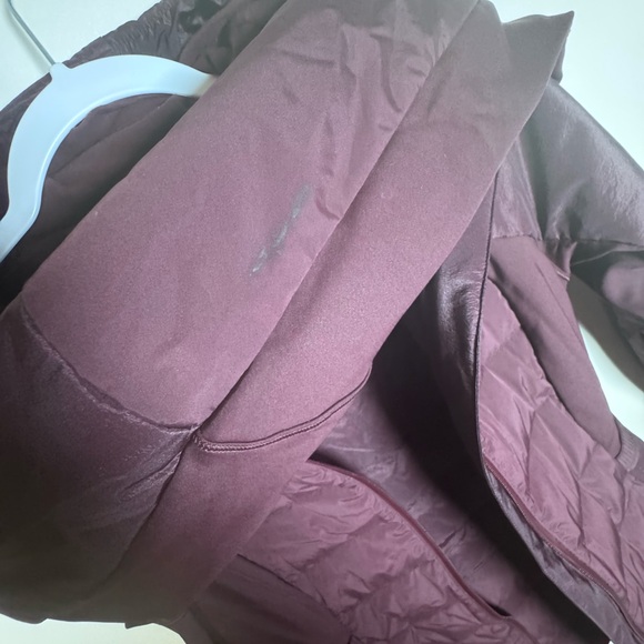 lululemon athletica Maroon Puffer Jacket - Picture 5 of 5